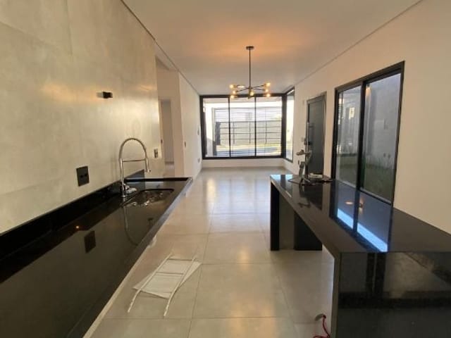 Casa com 170m² 3 quartos e 2 banheiros, à venda, no bairro Portais (Polvilho) em Cajamar