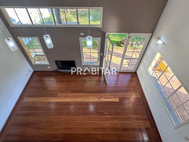 Casa 3 quartos e 3 banheiros, à venda ou para alugar, no bairro Bela Aliança em São Paulo