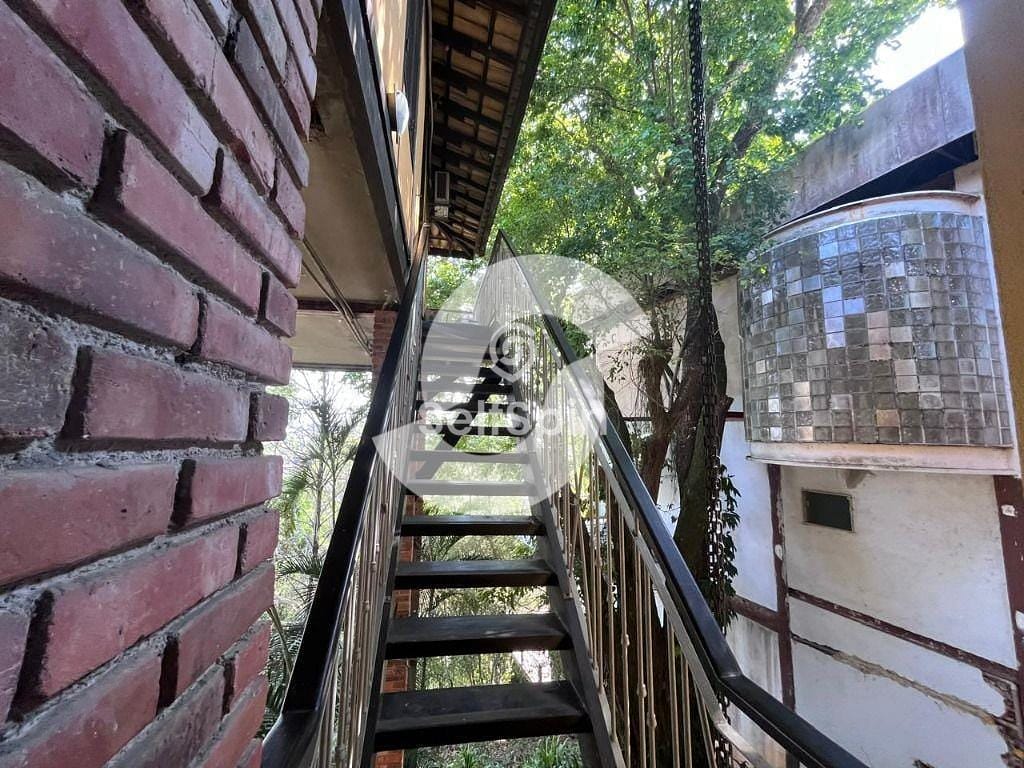 Casa, 3 quartos, 209 m² - Foto 10