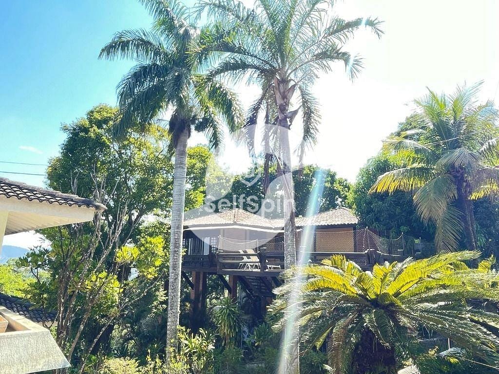 Casa, 3 quartos, 209 m² - Foto 1