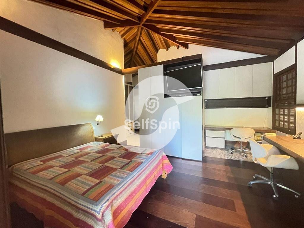 Casa, 3 quartos, 209 m² - Foto 17