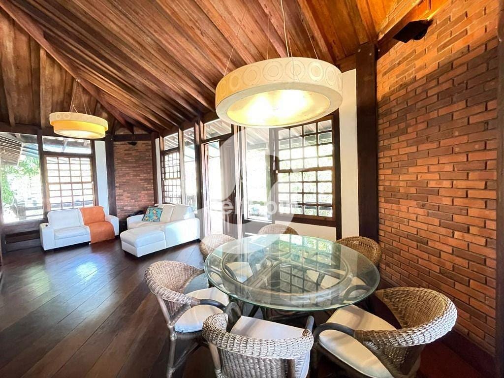 Casa, 3 quartos, 209 m² - Foto 30