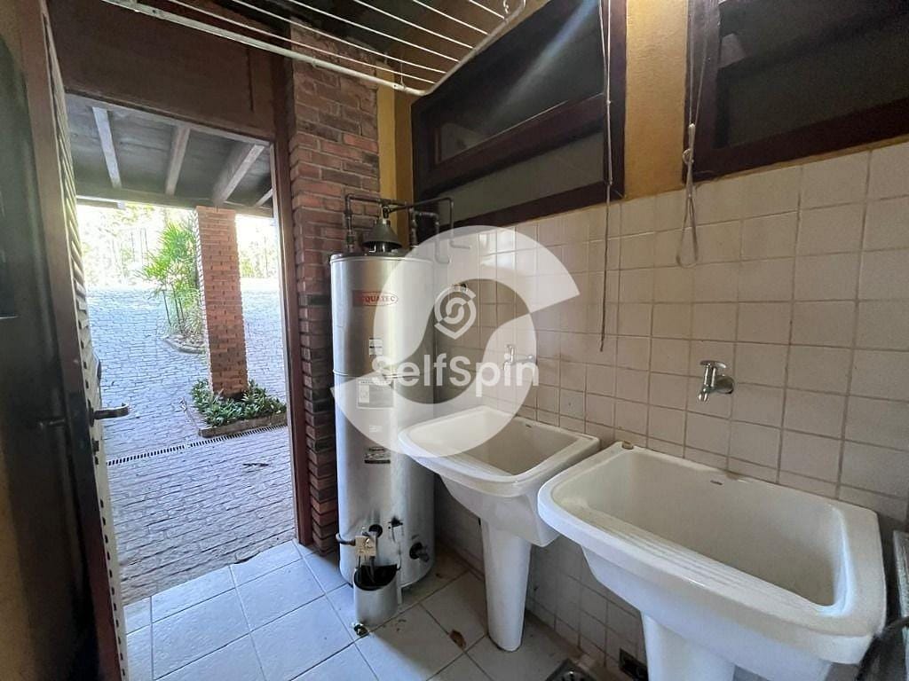 Casa, 3 quartos, 209 m² - Foto 8