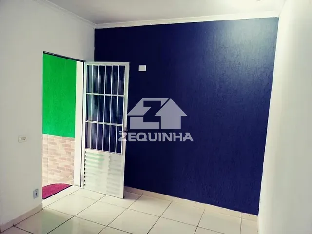 Casa com 80m² 3 quartos e 2 banheiros, à venda, no bairro Vila Veloso em Carapicuiba
