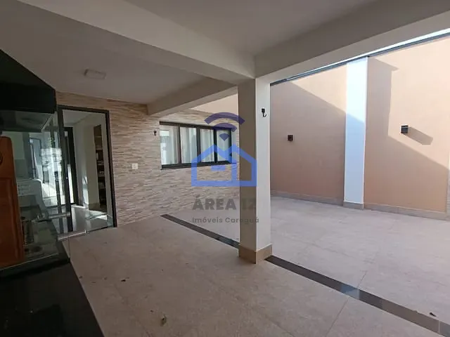 Casa com 191m² 2 quartos e 2 banheiros, à venda, no bairro Estrela D'alva em Caraguatatuba