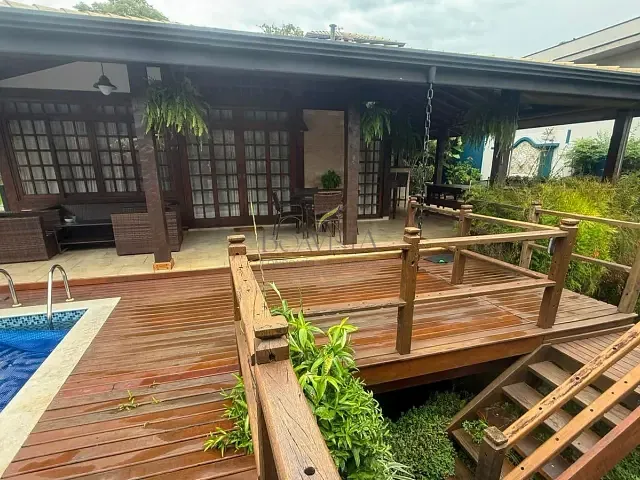 Casa 4 quartos e 5 banheiros, à venda, no bairro Condomínio Porto Atibaia em Atibaia