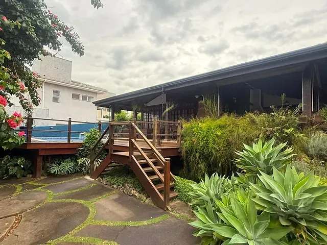 Casa 4 quartos e 5 banheiros, à venda, no bairro Condomínio Porto Atibaia em Atibaia