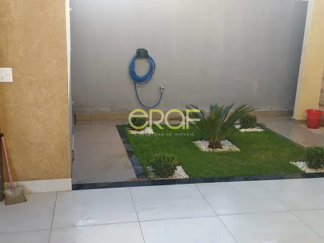 Casa com 300m² 4 quartos e 4 banheiros, à venda, no bairro Parque Vila Verde em Formosa