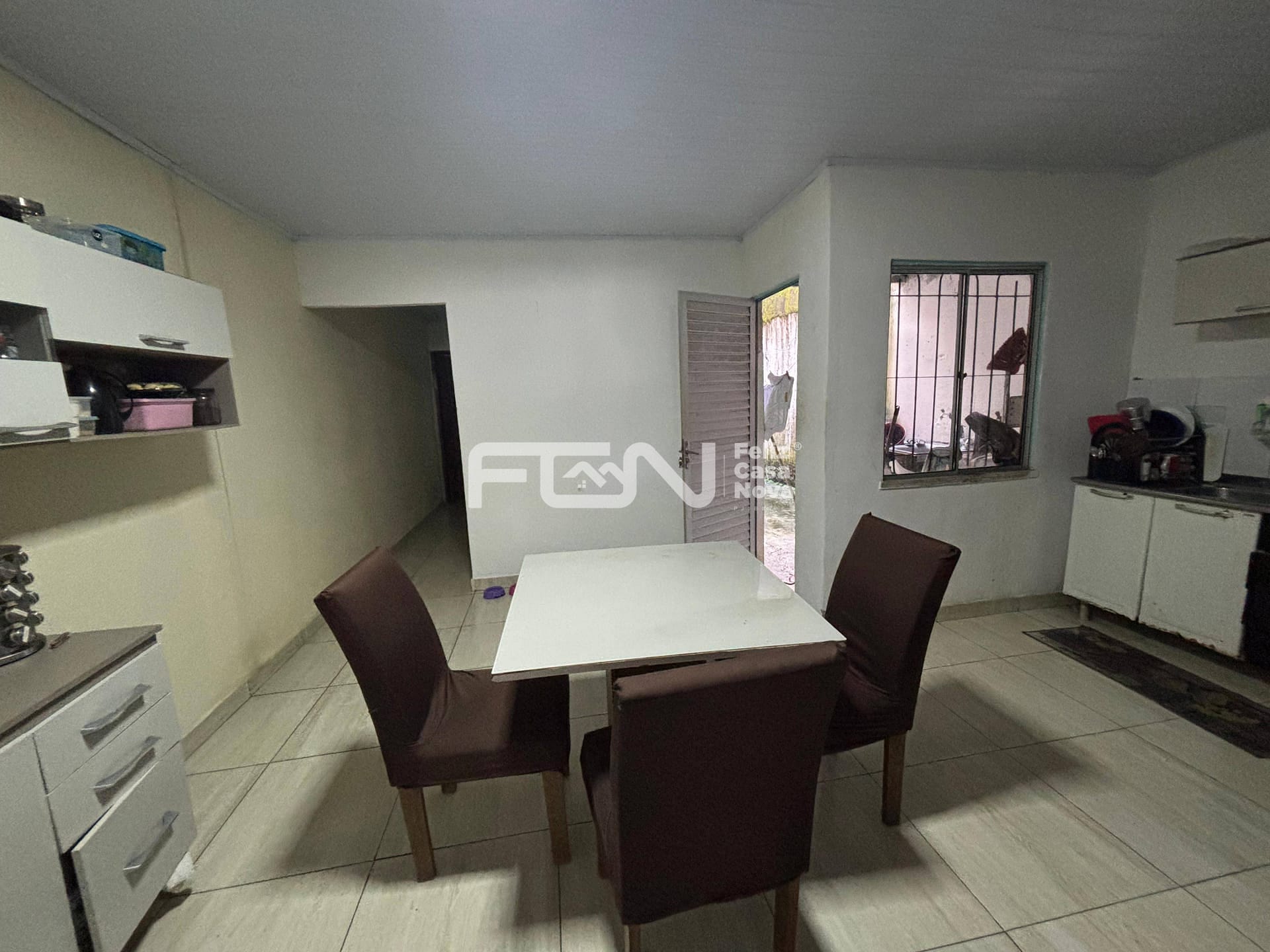 Casa à venda com 3 quartos, 160m² - Foto 11