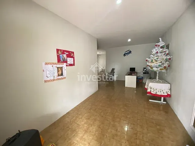 Casa com 300m² 3 quartos e 1 banheiro, à venda, no bairro São José em Campina Grande