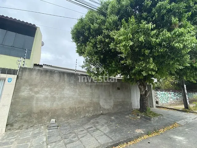 Casa com 300m² 3 quartos e 1 banheiro, à venda, no bairro São José em Campina Grande