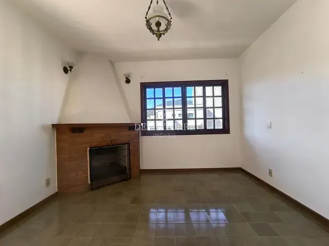 Casa 2 quartos e 2 banheiros, para alugar, no bairro Panorama em Teresópolis