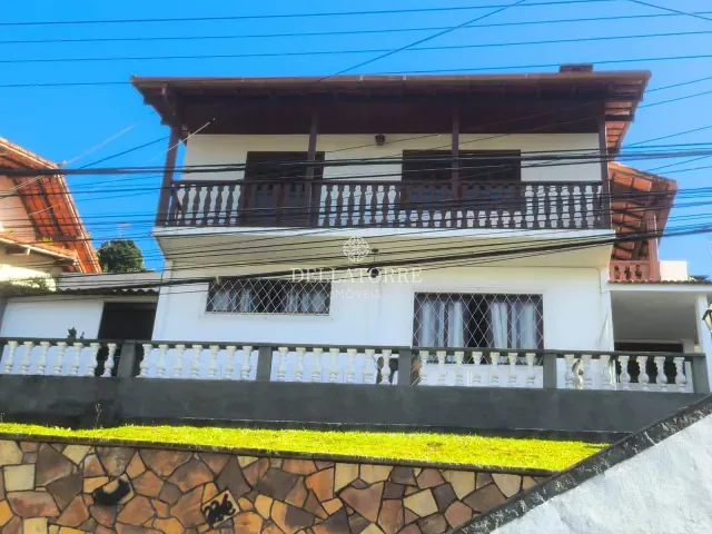 Casa 2 quartos e 2 banheiros, para alugar, no bairro Panorama em Teresópolis