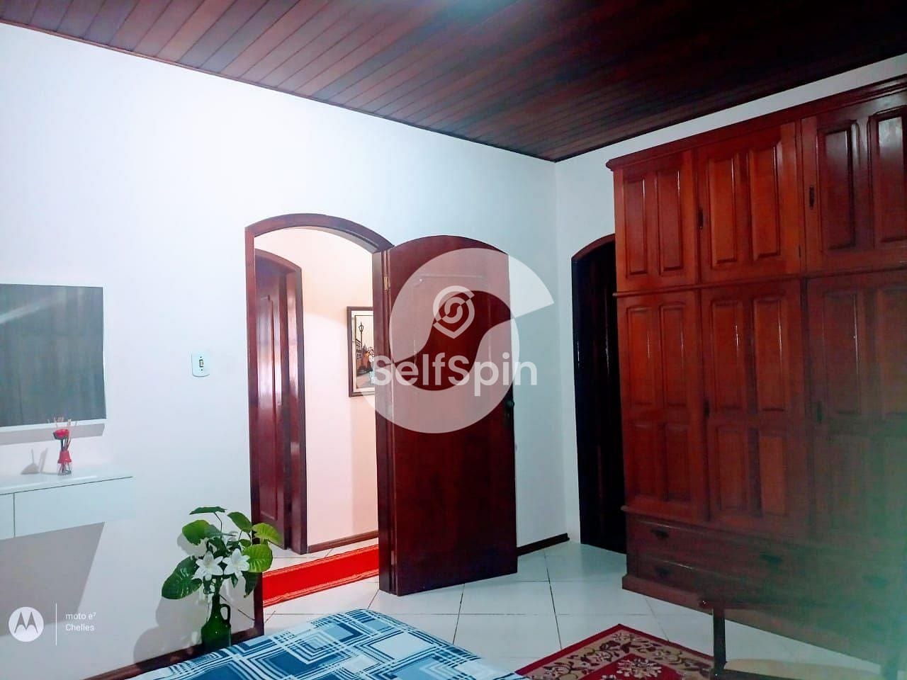 Casa, 3 quartos, 300 m² - Foto 15