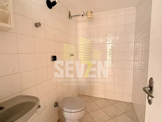 Casa com 200m² 4 quartos e 3 banheiros, à venda, no bairro Parque Jardim Europa em Bauru