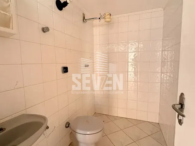 Casa com 200m² 4 quartos e 3 banheiros, à venda, no bairro Parque Jardim Europa em Bauru