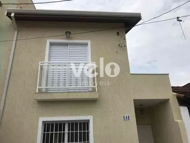 Casa 2 quartos e 2 banheiros, à venda, no bairro Centro em Taubaté