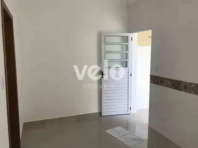 Casa 2 quartos e 2 banheiros, à venda, no bairro Centro em Taubaté