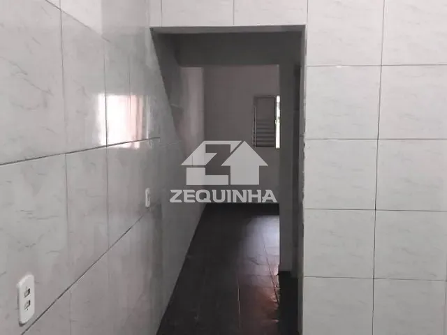 Casa com 134m² 4 quartos e 2 banheiros, à venda, no bairro Padroeira em Osasco
