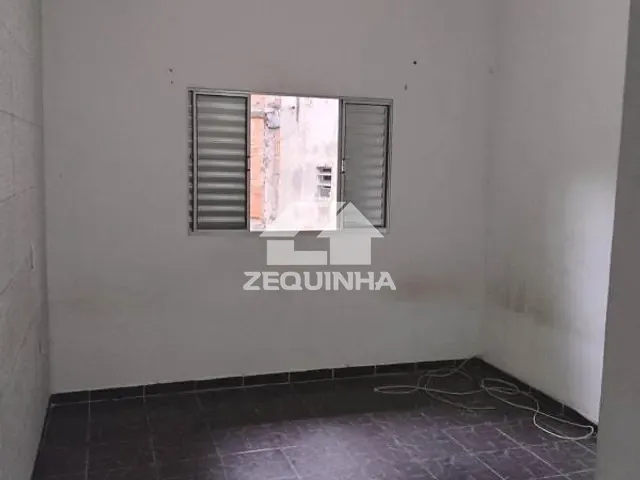 Casa com 134m² 4 quartos e 2 banheiros, à venda, no bairro Padroeira em Osasco