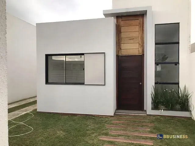 Casa com 200m² 3 quartos e 2 banheiros, à venda, no bairro Cidade Jardim em Campos dos Goytacazes