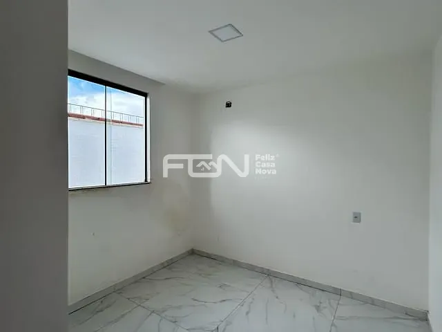Casa com 160m² 2 quartos e 2 banheiros, à venda, no bairro Lama Preta em Camaçari