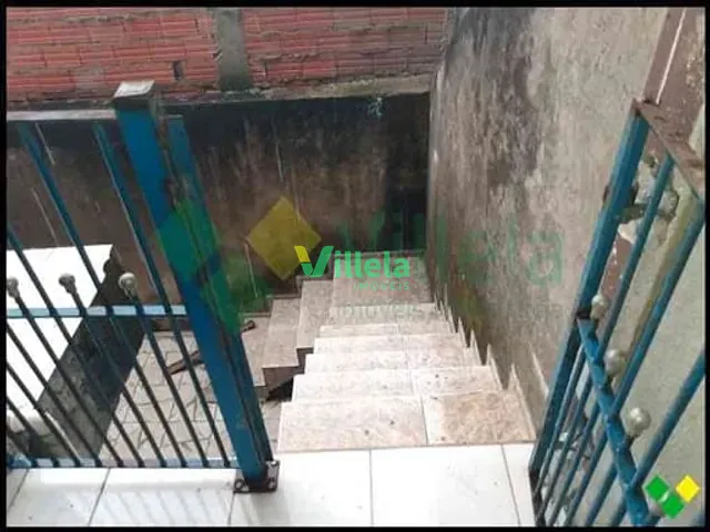 Casa 2 quartos e 2 banheiros, à venda, no bairro Jardim Moraes em Itaquaquecetuba