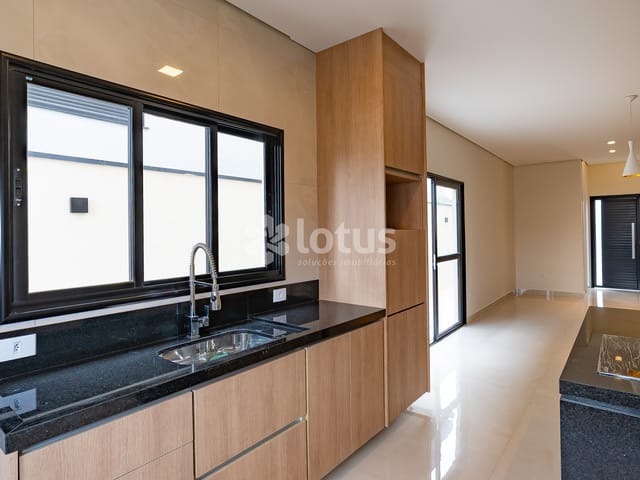 Casa com 150m² 3 quartos e 3 banheiros, à venda, no bairro Nova Jaguari em Santana de Parnaíba