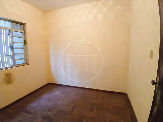 Casa com 250m² 3 quartos e 1 banheiro, para alugar, no bairro Interlagos em São Paulo