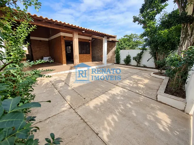 Casa 2 quartos e 2 banheiros, para alugar, no bairro Barra de Maricá em Maricá