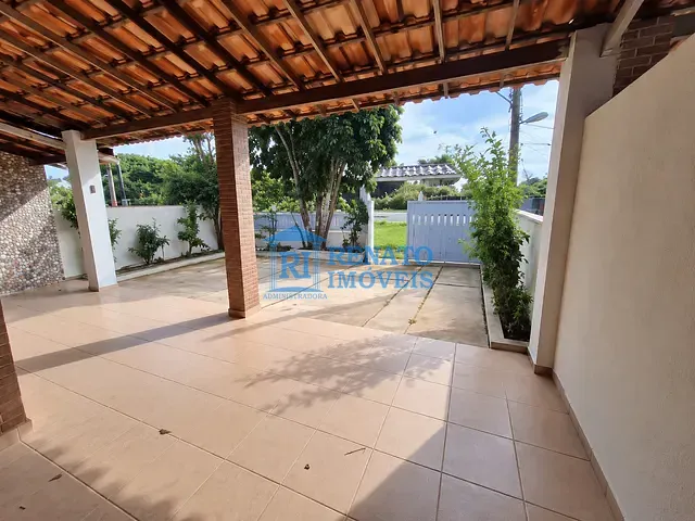 Casa 2 quartos e 2 banheiros, para alugar, no bairro Barra de Maricá em Maricá
