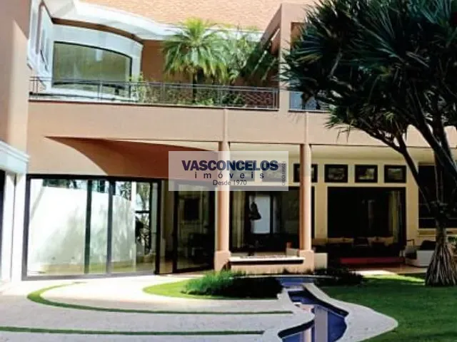 Casa com 2000m² 6 quartos e 6 banheiros, à venda, no bairro Jardim das Colinas em São José dos Campos