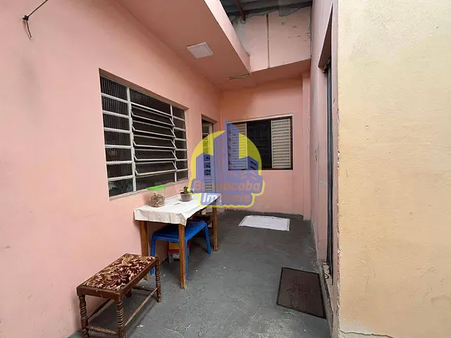 Casa com 260m² 2 quartos e 2 banheiros, à venda, no bairro Bussocaba em Osasco