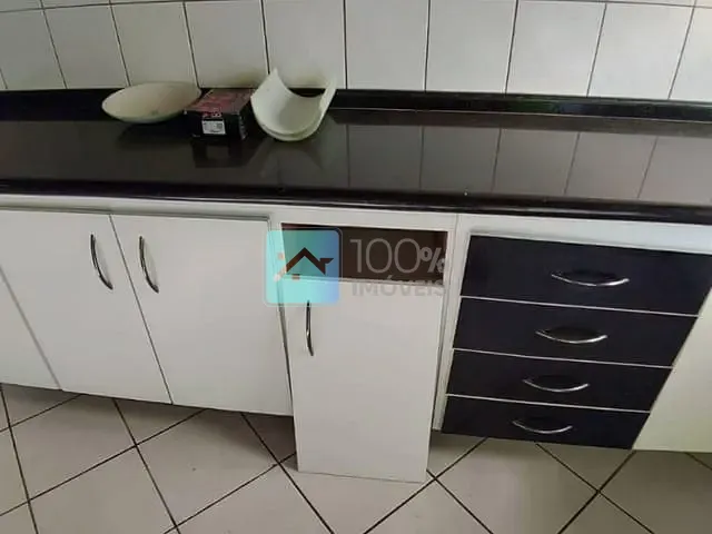 Casa com 250m², à venda, no bairro Bosque dos Eucaliptos em São José dos Campos