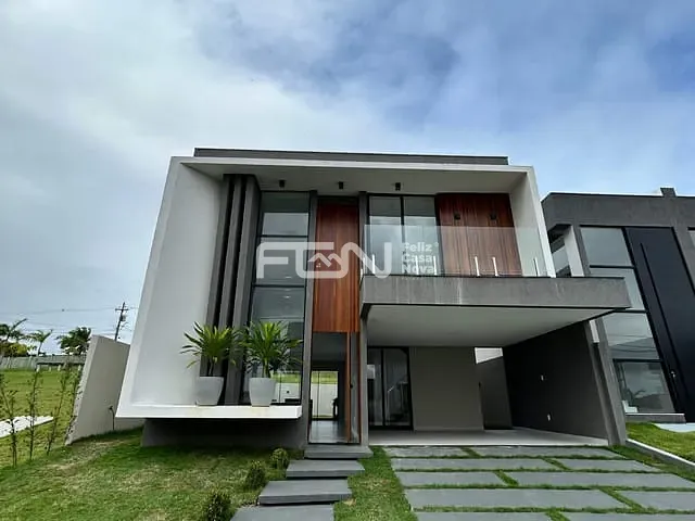 Casa 4 quartos e 5 banheiros, à venda, no bairro Cascalheira em Camaçari