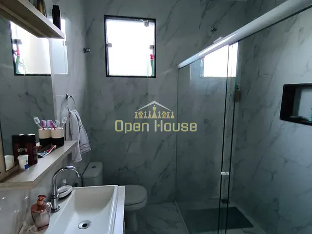 Casa com 747m² 3 quartos e 2 banheiros, à venda, no bairro Roselândia em Barra Mansa