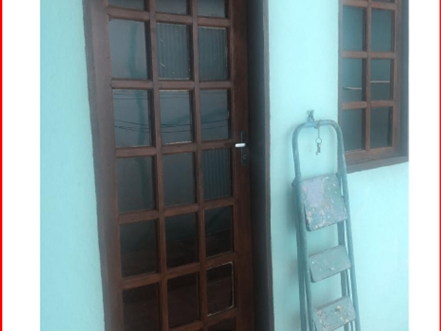 Casa com 366m² 3 quartos e 2 banheiros, à venda, no bairro Industrial em Contagem