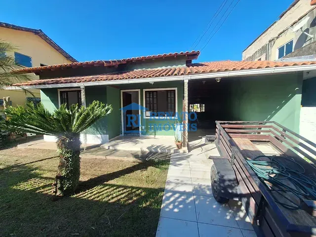 Casa com 360m² 2 quartos e 2 banheiros, para alugar, no bairro Centro em Maricá