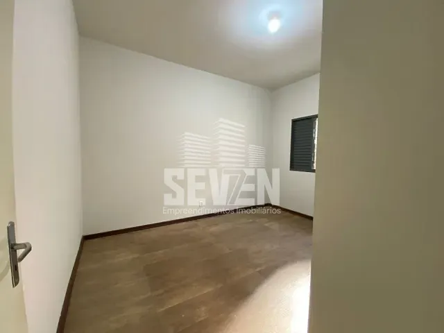 Casa com 400m², à venda ou para alugar, no bairro Alto Higienópolis em Bauru