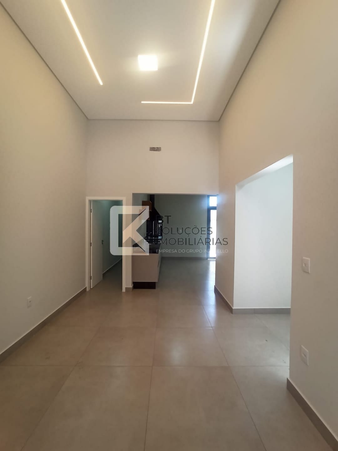 Casa, 3 quartos, 122 m² - Foto 1