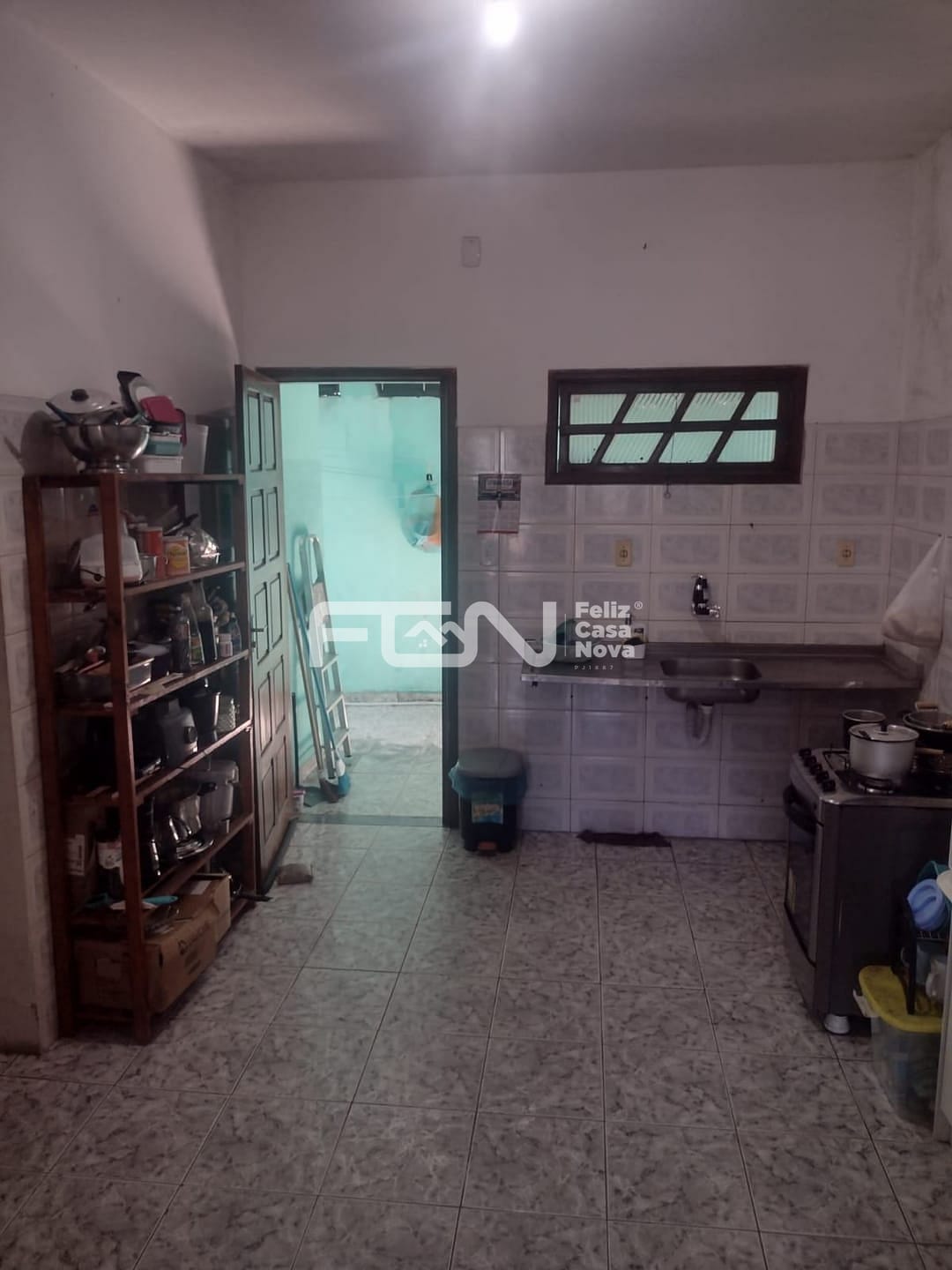Casa à venda e aluguel com 3 quartos, 70m² - Foto 8