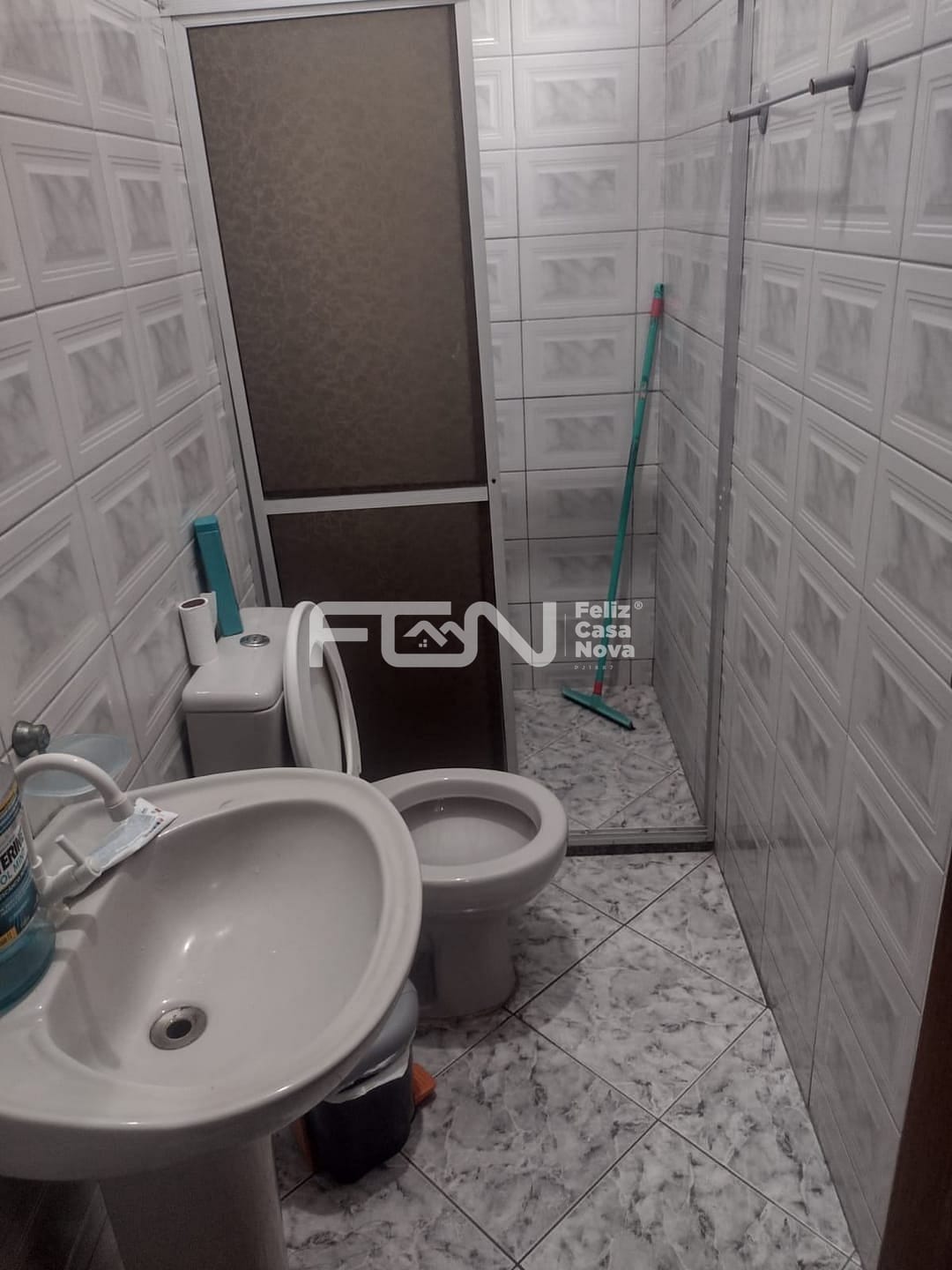 Casa à venda e aluguel com 3 quartos, 70m² - Foto 11