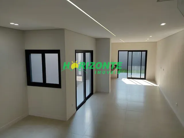 Casa com 125m² 3 quartos e 2 banheiros, à venda, no bairro Jardim das Indústrias em São José dos Campos