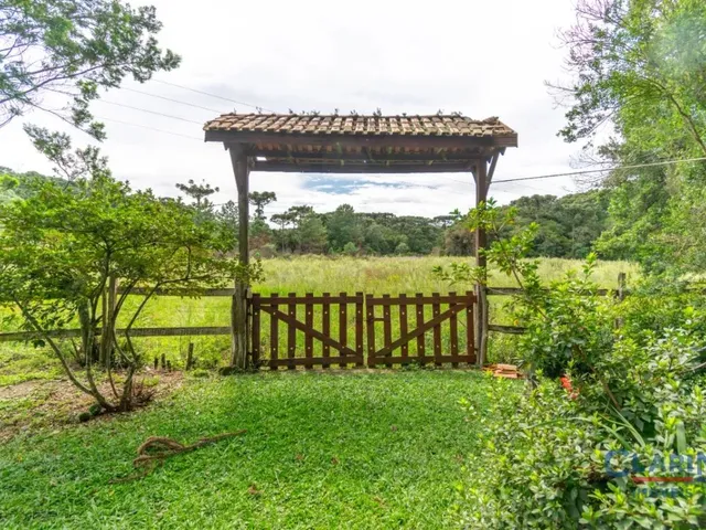 Casa à venda, no bairro FORMIGUEIRO em Campo Largo