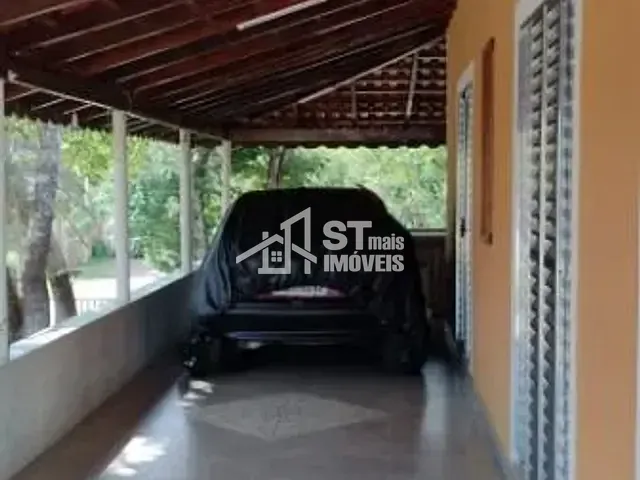 Casa com 600m² 3 quartos e 2 banheiros, à venda, no bairro Clube UVA em Andradas