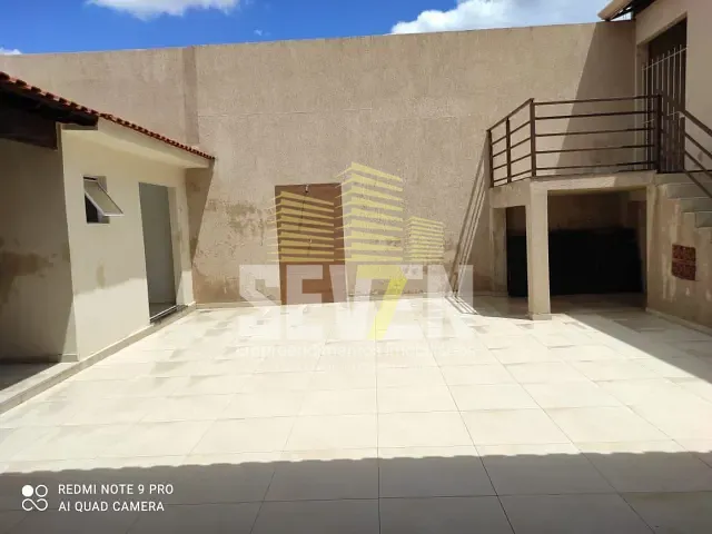 Casa com 275m² 2 quartos e 2 banheiros, à venda, no bairro Jardim Flórida em Bauru