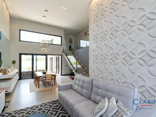 Casa 3 quartos e 7 banheiros, à venda, no bairro Vila Bancária em Campo Largo