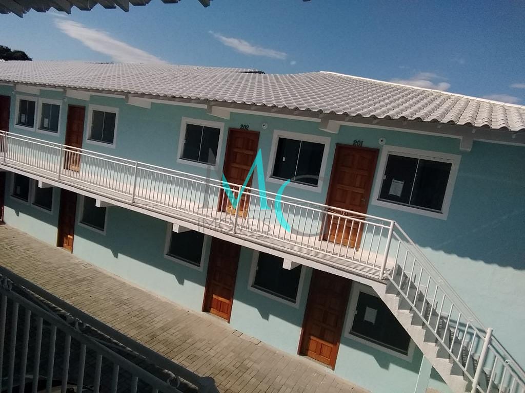 Casa à venda com 2 quartos, 40m² - Foto 7
