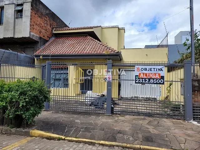 Casa com 175m² 3 quartos e 2 banheiros, à venda ou para alugar, no bairro Santana em Porto Alegre