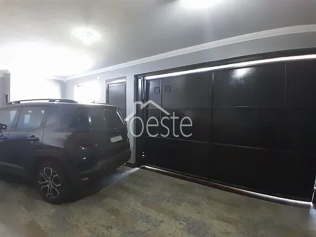 Casa com 191m² 3 quartos e 4 banheiros, à venda, no bairro Centro em Santa Bárbara D'Oeste